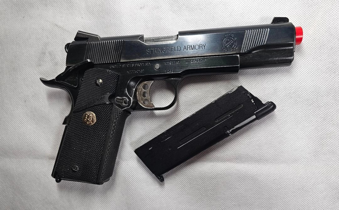 아미 1911 meu 콜트gbb 핸드건 이미지