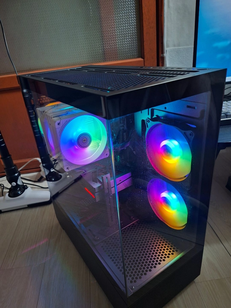 라이젠7 5800x rtx4060 게이밍 pc 데스크탑 컴퓨터 공랭 본체 처분!(윈도우 정품!) 서비스o - 안심되는 중고거래
