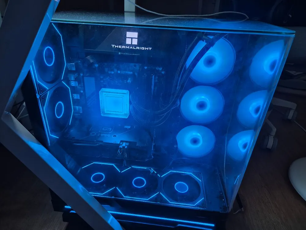 7800x3d 본체 램빼고 판매합니다 - 안심되는 중고거래
