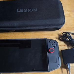 Legion Go(리전고) 1세대 정발 1테라 버전 판매합니다 이미지