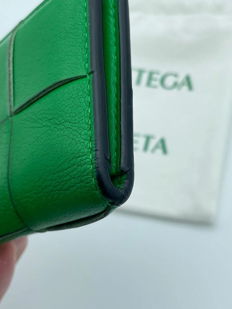 [ 정품 / 풀구성 ] 보테가베네타 맥시 카세트 투톤 오거나이저 그린 이미지
