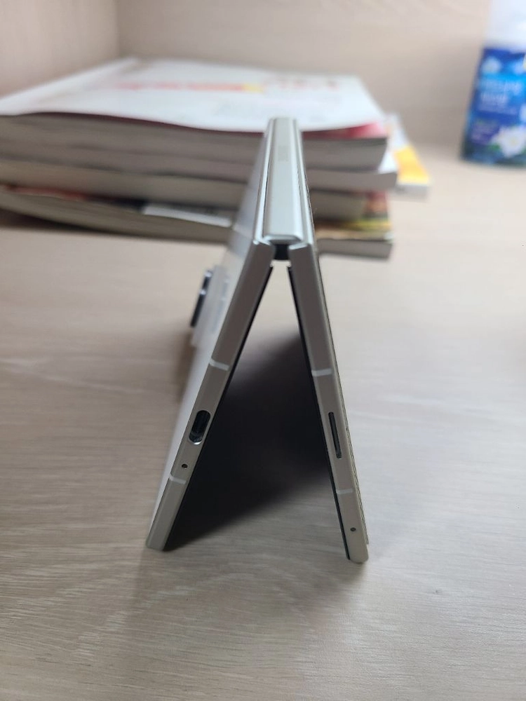 자급제 갤럭시 z폴드 8 516GB 거의 새제품 이미지