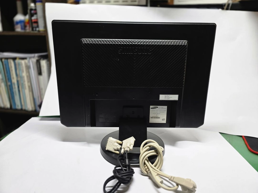 삼성모니터 22인치(G22PW) 서울 강남구 역삼동,개포동 직거래 25000원 (LED모니터) 이미지