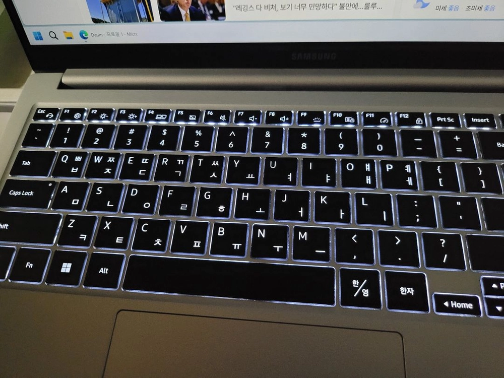 삼성 갤럭시북4 15.6인치 노트북 판매합니다 (16GB / 256GB SSD) 이미지