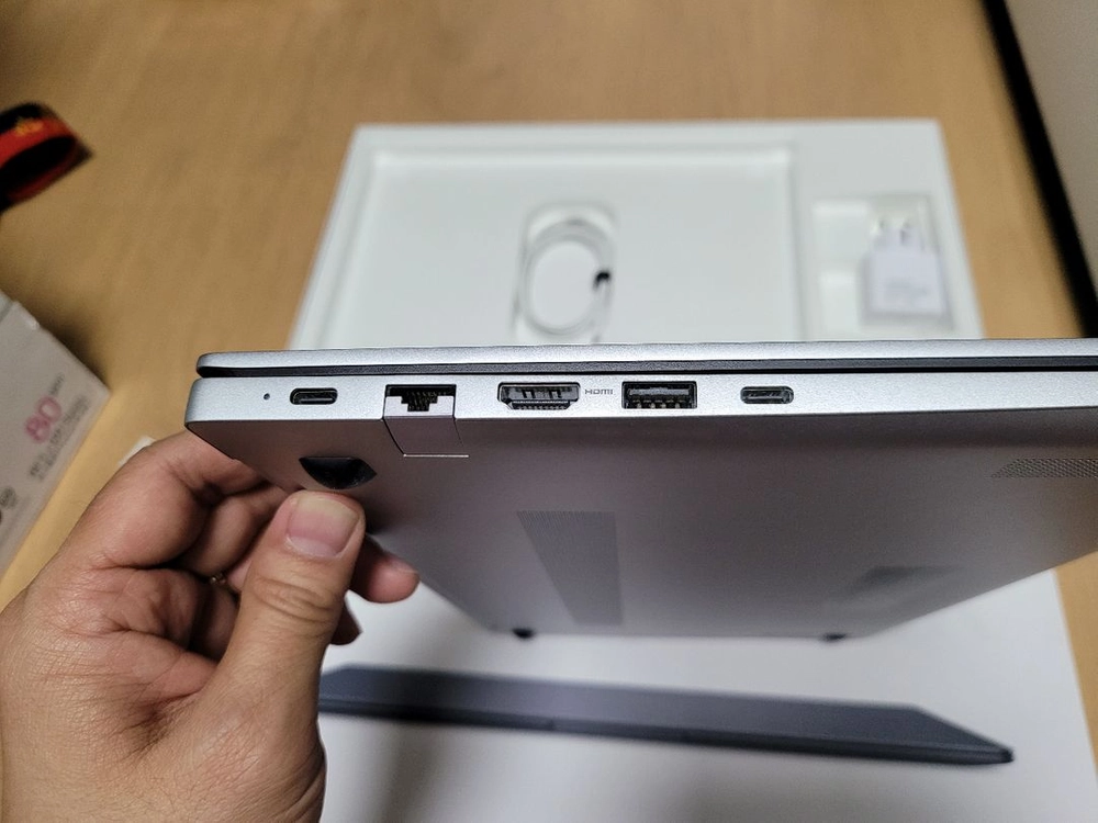 삼성 갤럭시북4 15.6인치 노트북 판매합니다 (16GB / 256GB SSD) 이미지