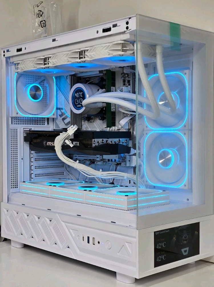 (9850X3D 새제품 수랭 화이트)RTX5080, 32GB,수랭쿨러,1000W GOLD, 방송게이밍컴퓨터본체 이미지