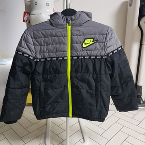 120)나이키키즈 점퍼 이미지