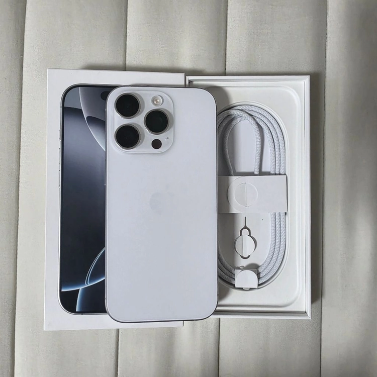 (새상품급) 아이폰 16 프로 256GB 화이트 풀박 이미지