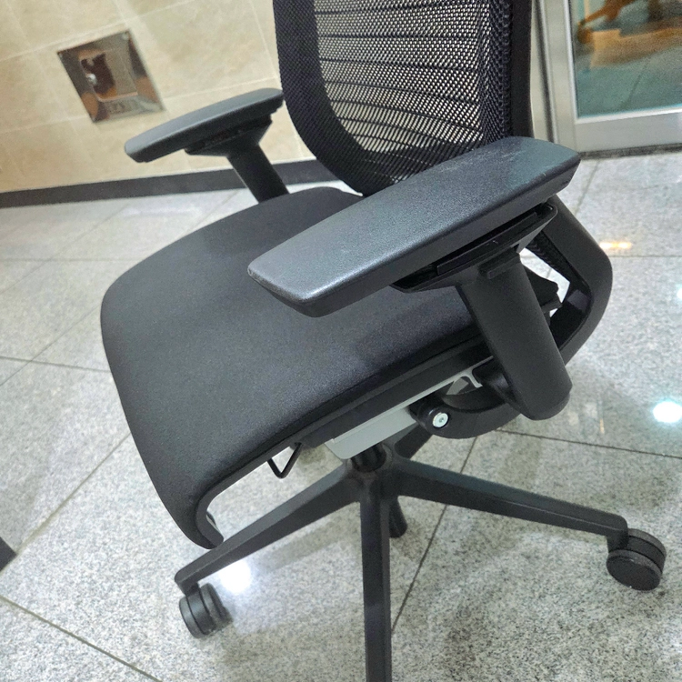 스틸케이스 씽크 의자 steelcae think chair 시디즈보다 좋음 이미지
