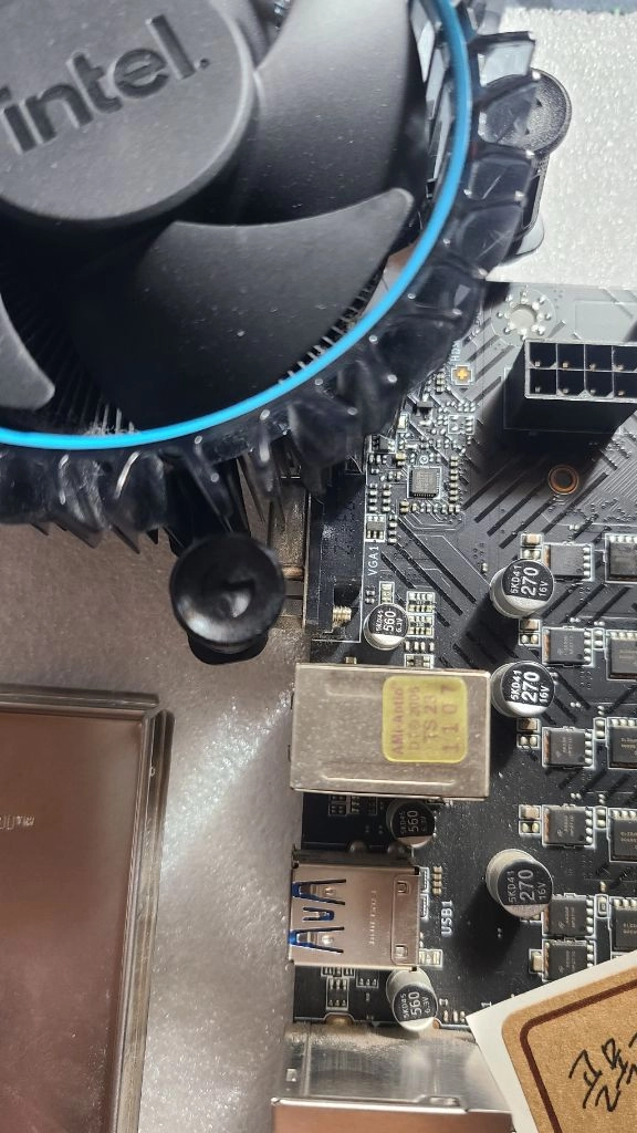 인텔 14400F CPU + DDR4용 MSI H610M E 메인보드 이미지