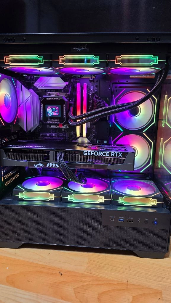 라이젠7 7800x3d rtx5070 컴퓨터 본체 이미지