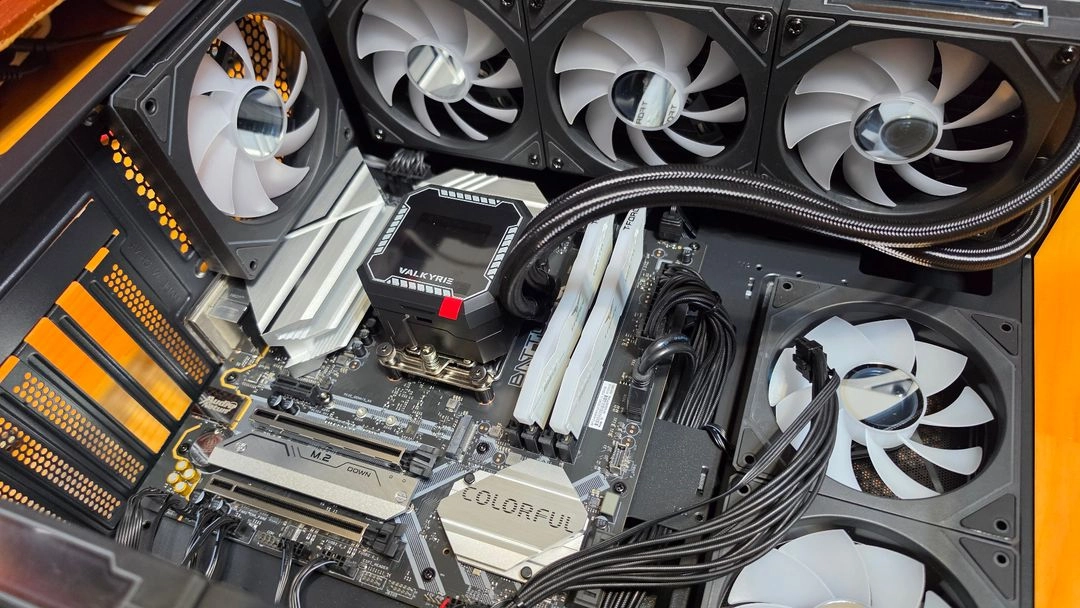 라이젠7 7800x3d rtx5070 컴퓨터 본체 이미지