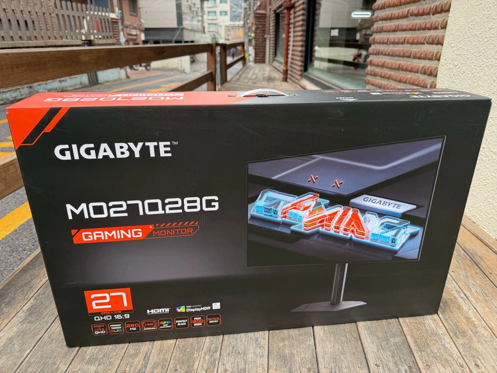 기가바이트 27인치 4세대 OLED MO27Q28G 모니터 미개봉 판매합니다 - 안심되는 중고거래