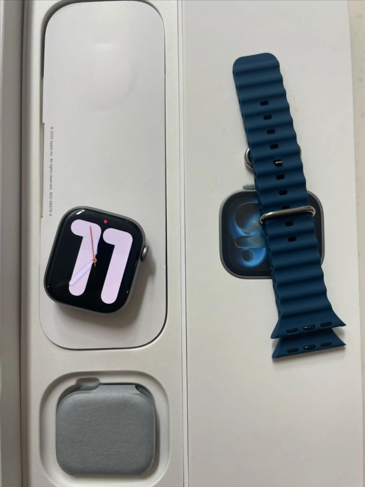 애플워치11 42mm 스페이스그레이 SSS급 이미지