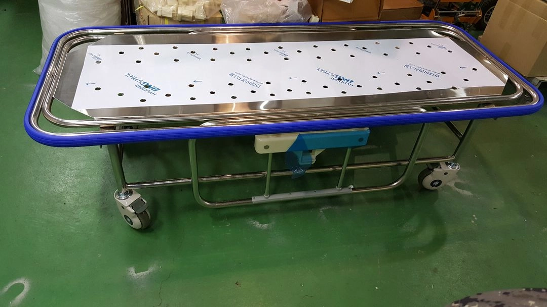 3단접이식 이동목욕카 목욕침대 샤워트롤리카 이미지