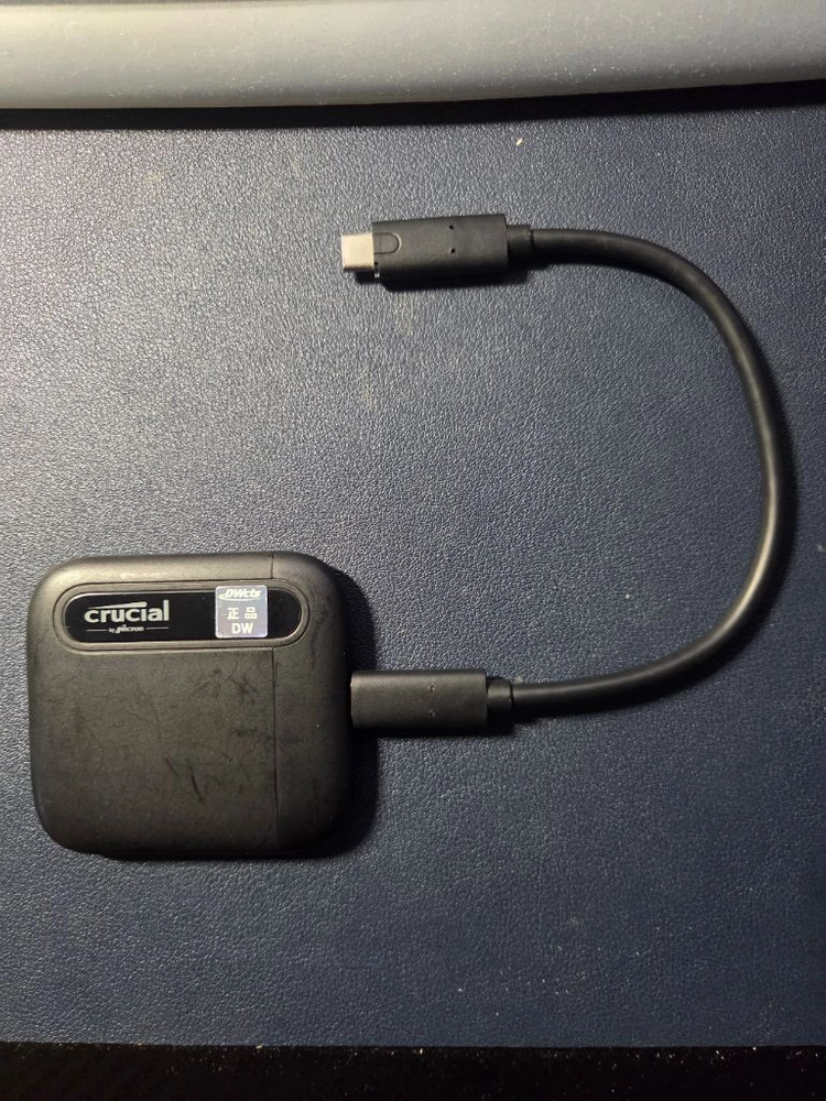 크루셜 X6 외장SSD/휴대용 SSD 2TB 이미지