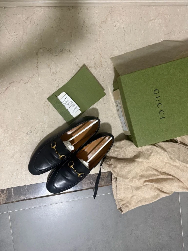 구찌 조르단로퍼 36.5 팝니다 이미지