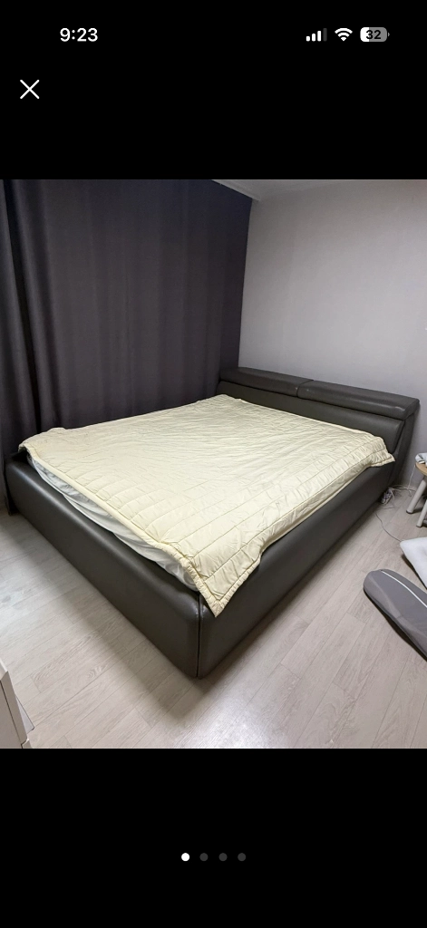 퀸 침대프레임 매트리스 세트 이미지