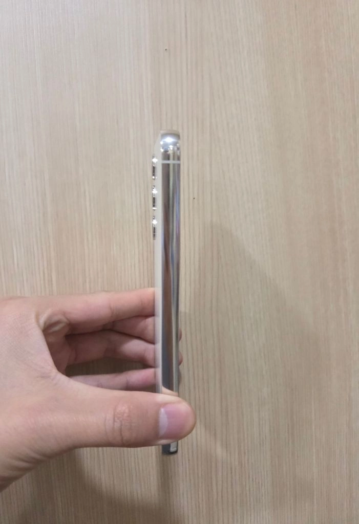 갤럭시 S23 화이트 256G 팝니다 이미지