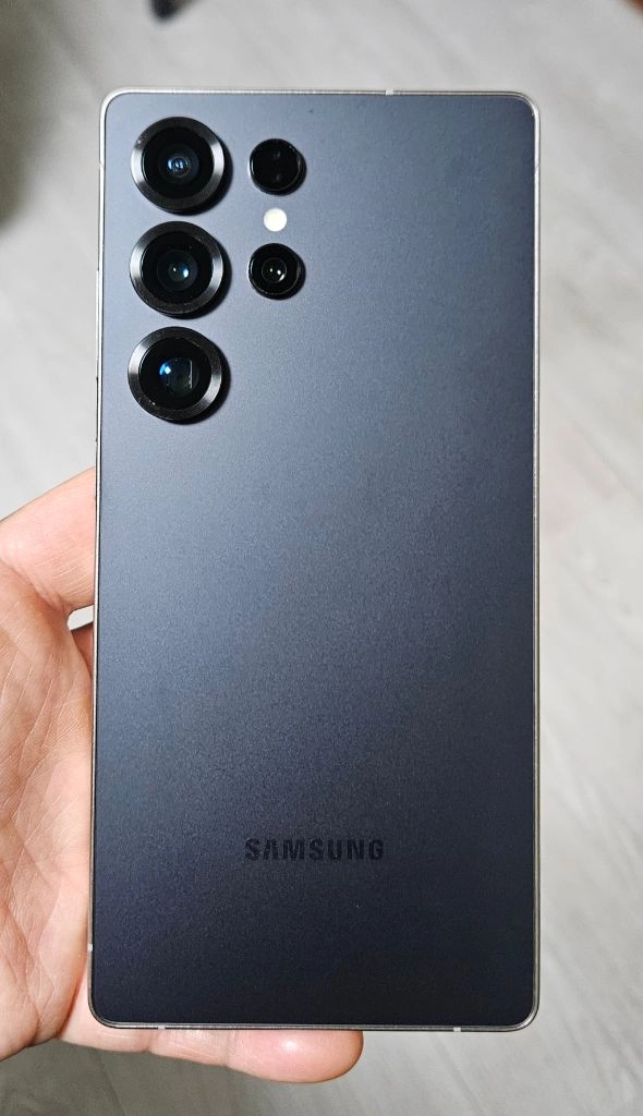 갤럭시 S25울트라 티타늄블랙 256GB 싸게 팝니다. 이미지