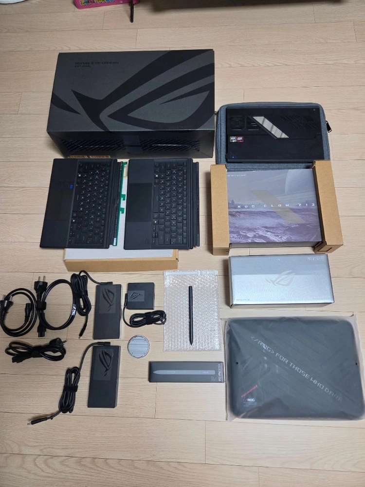 rog flow z13 ram64g ssd2tb+1tb풀구성 신품급 GZ302EA-RU110W 이미지