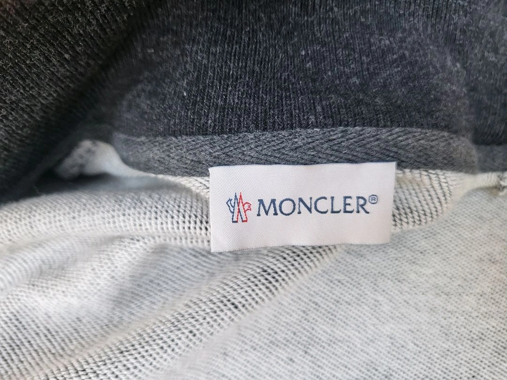 정품 몽클레어 삼선 트레이닝 집업자켓 M 상태양호 이미지