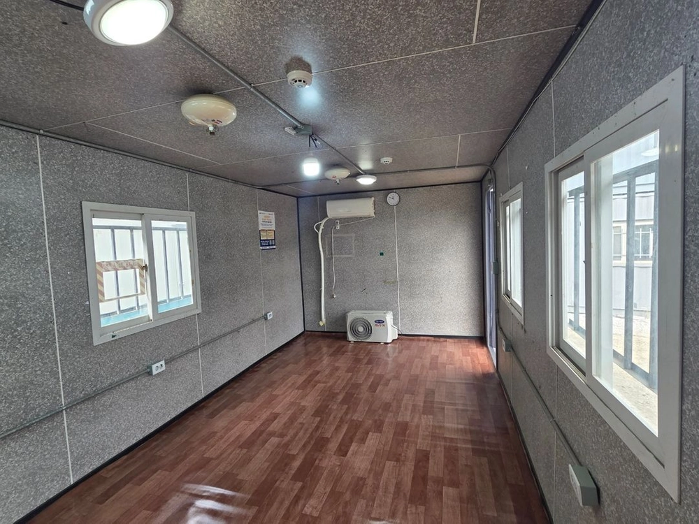 3x6. 강관돌출안전전기 컨테이너 010~2856~2903 이미지