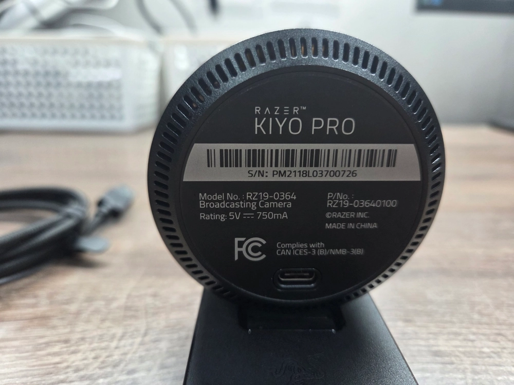 RAZER KIYO PRO RZ19-0364 웹캠 이미지