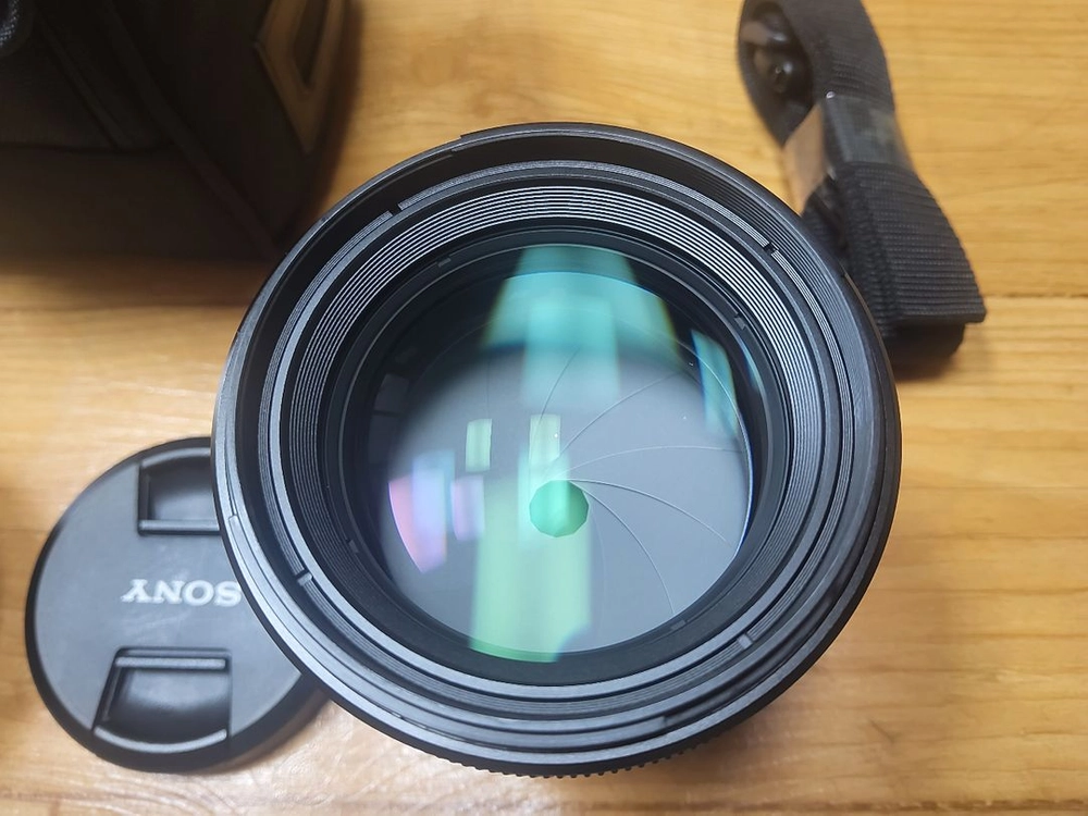 소니 FE 85mm gm 팔오금 이미지