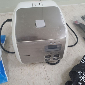 도시락 전기 보온솥 이미지