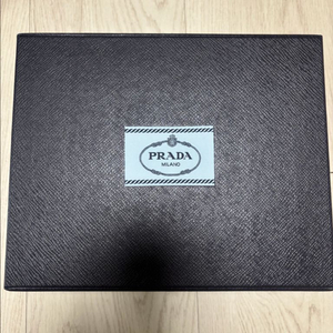 프라다 반팔 사이즈S 이미지