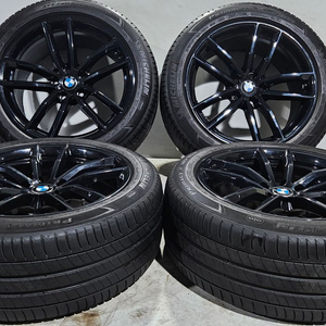 BMW G30 662M 5시리즈 18인치 정품휠 타이어 차량한대분 이미지
