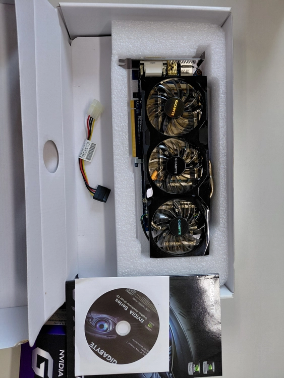 GIGABYTE 지포스 GTX570 UDV Over D5 1.2GB WINDFORCE 3X 이미지