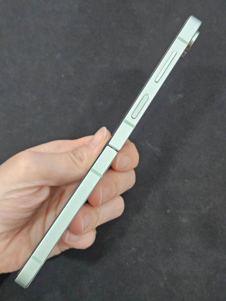갤럭시 플립6 256GB C급 이미지