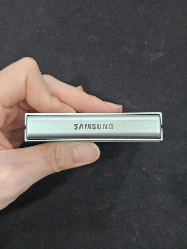 갤럭시 플립6 256GB C급 이미지