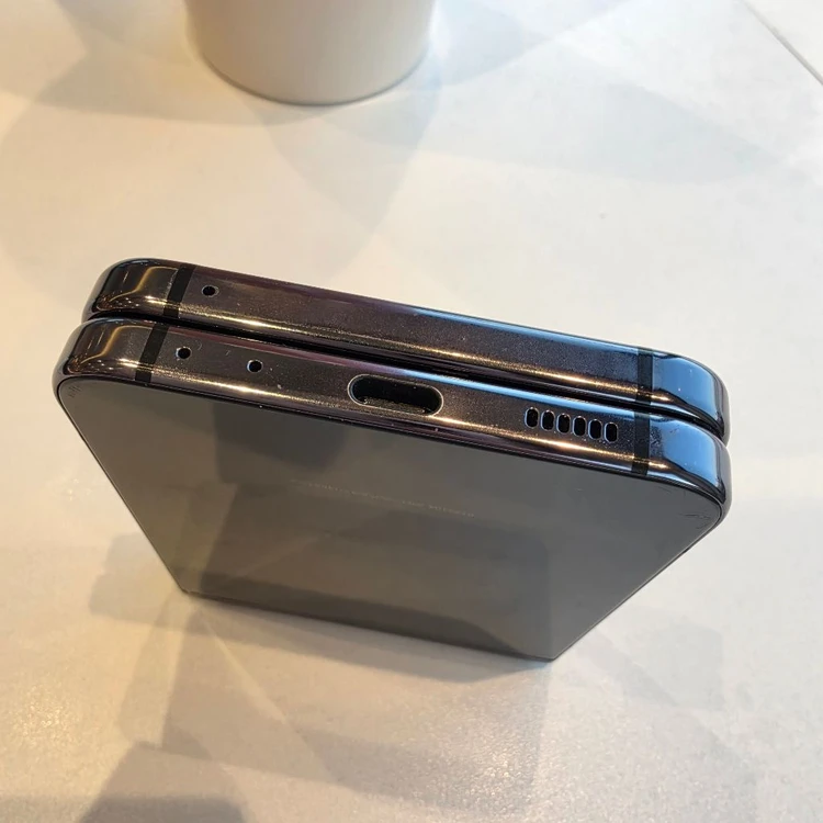 갤럭시 z플립5 512GB 판매합니다 이미지