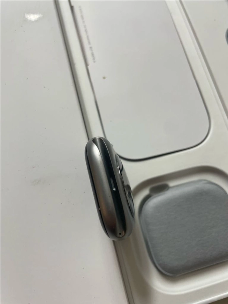 애플워치11 42mm 스페이스그레이 SSS급 이미지