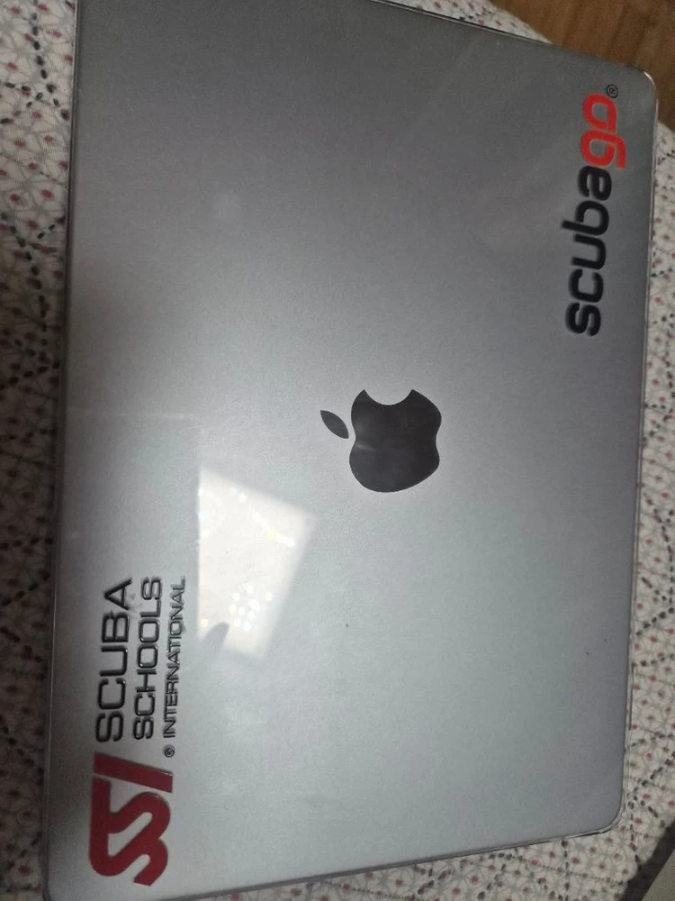 맥북 에어 13 M5 1TB 24GB 이미지
