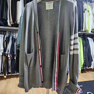 톰브라운 여성 가디건 이미지