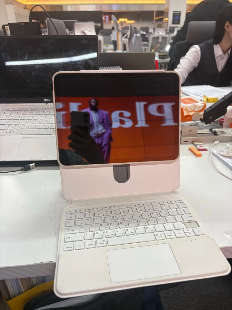 아이패드A16 256GB 와이파이 실버 이미지