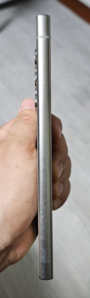 갤럭시 S24울트라 그레이 256GB 싸게 팝니다. 이미지