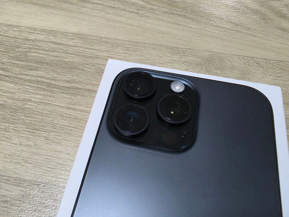 아이폰 16프로 맥스 256기가 판매합니다 이미지