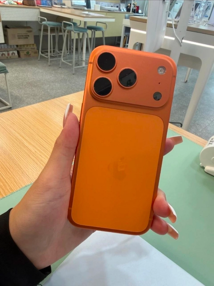 아이폰 17프로 오렌지 256GB - 안심되는 중고거래