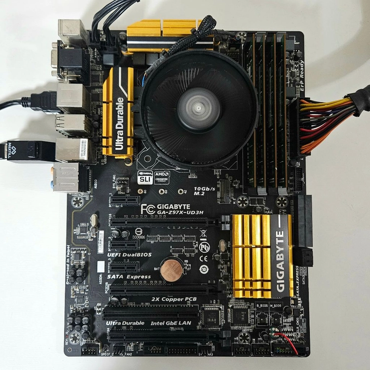 인텔 i7-4790K + 기가바이트 Z97X-UD3H 이미지