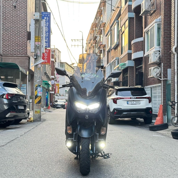 22년식 NMAX155 엔맥스155 깔끔한차량 180만원 이미지