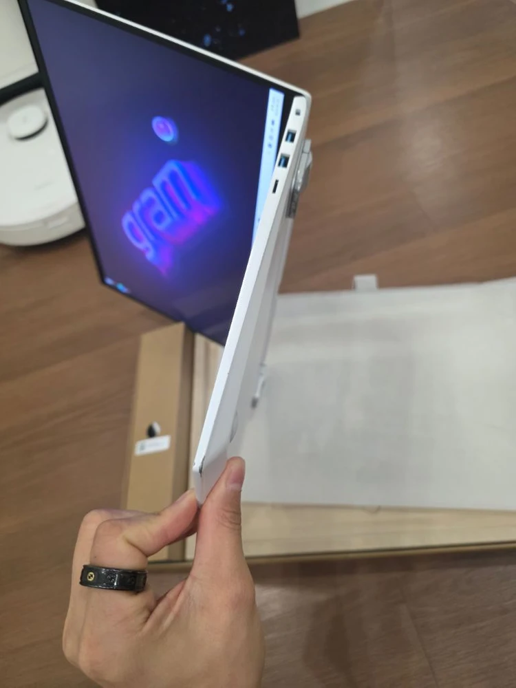 LG 그램 17인치 노트북 17Z90R-ED7VK 2023 외장그래픽카드 모델 이미지