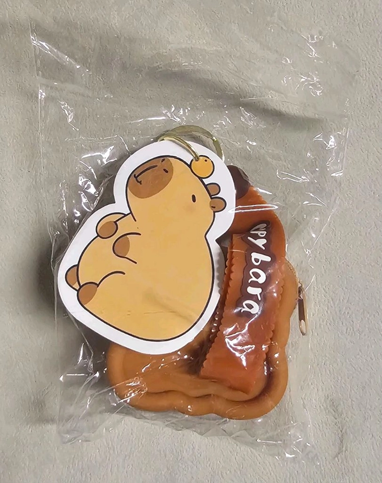 카피바라 미니 실리콘 파우치 키링 새상품 이미지