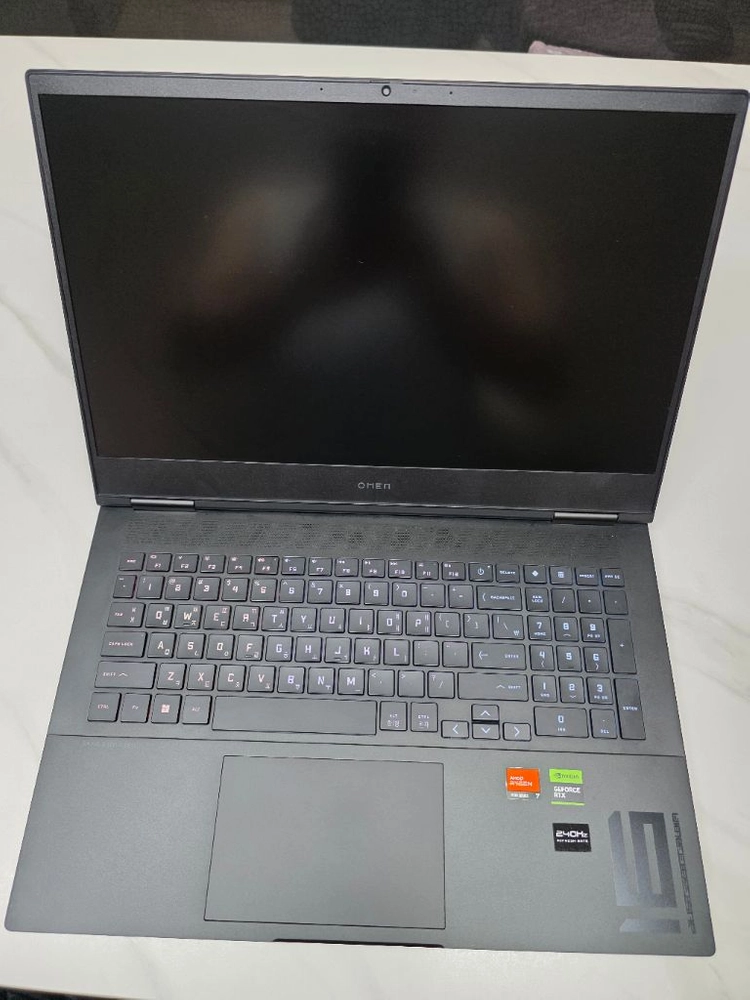 S급 오멘16 게이밍 노트북 R7 7840HS 16램 RTX4060 SSD 512GB 이미지
