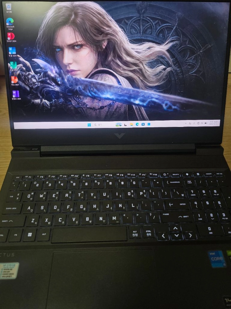 HP Victus 16 RTX3050 Ti 게이밍 노트북 풀박스 이미지
