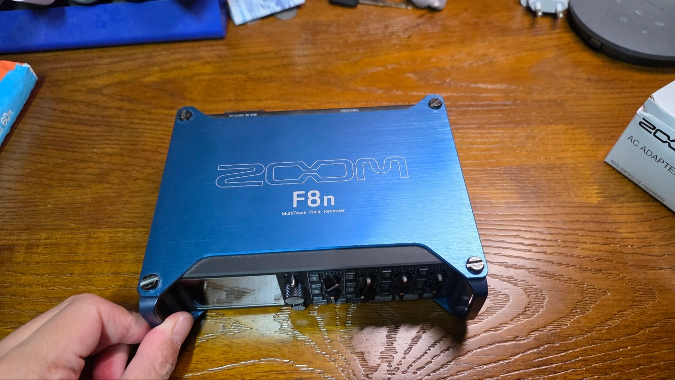 Zoom F8n 멀티트렉 레코더 오인페 제품 판매합니다. 이미지
